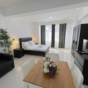 https://studio-23000.comcaribbean.com